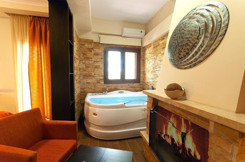 Nostos Hotel Káto Loutrákion Kamer foto