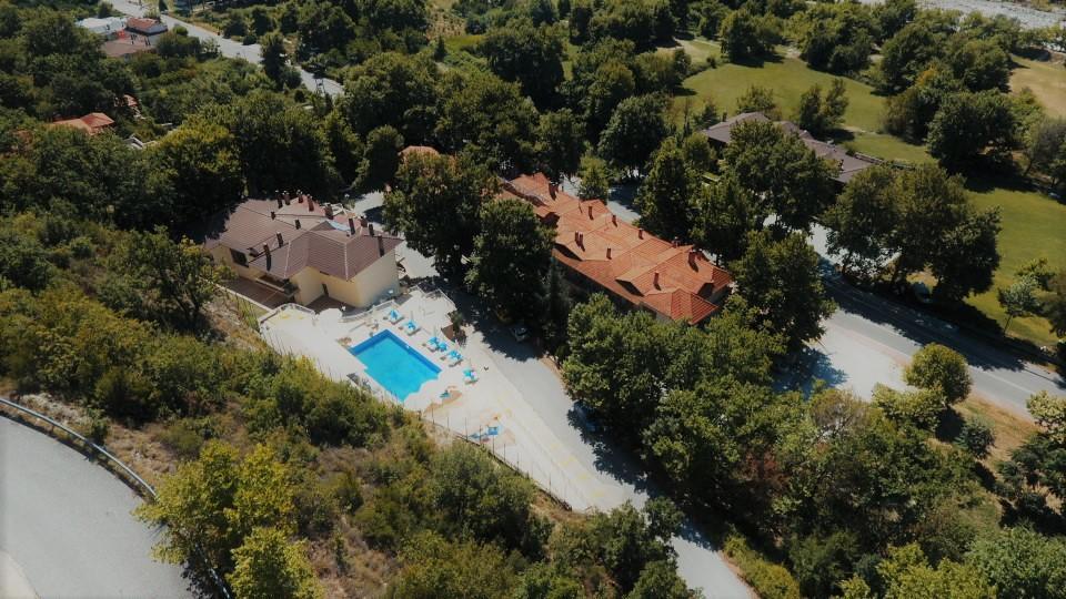 Nostos Hotel Káto Loutrákion Buitenkant foto